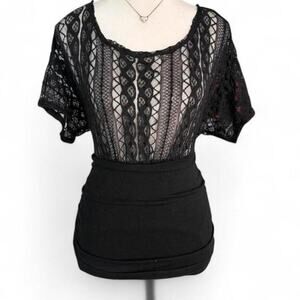 Black Lace 2000s Core Heart Soul Y2K Fitted Top size large grunge